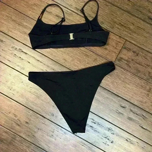 Babaton high waisted bikini black with gold hardware adjustable straps Gorgeous - Picture 2 of 5